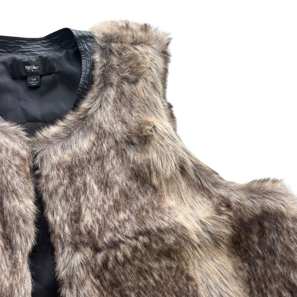 Mossimo Women’s Large Brown Fuzzy Faux Fur Leather Neckline Open Vest #259121669 - Picture 6 of 16